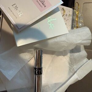 Diorshow Iconic Overcurl Mascara